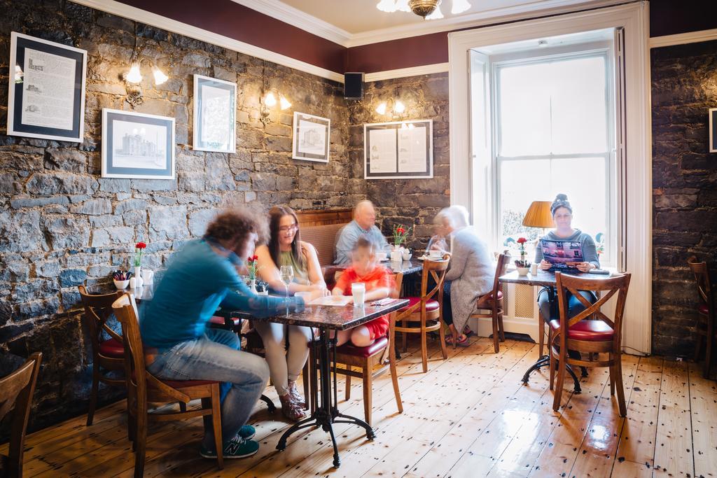 Gleeson'S Restaurant & Rooms Роскоммон Экстерьер фото